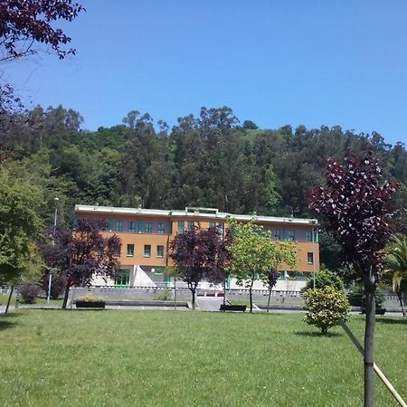 Albergue El Floran Blimea エクステリア 写真